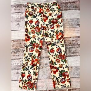 Anthropologie Pilcro High Rise cigarette floral pants with raw hem size 29